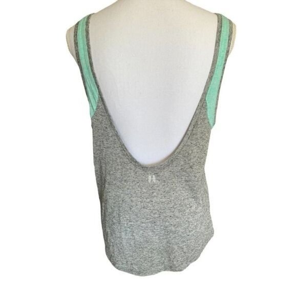 Victoria's Secret Womens Tank Top Low Open Back Gray Little Angel Wings M - Picture 3 of 10
